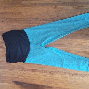 Beyond the bump maternity cropped yoga pants